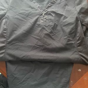 Healing hands brand scrub set